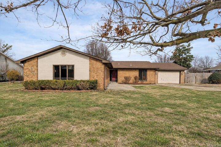 Property Photo:  208 Ada Drive  AR 72472 