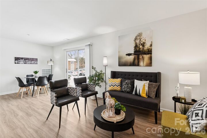 Property Photo:  1620 Arlyn Circle B  NC 28213 