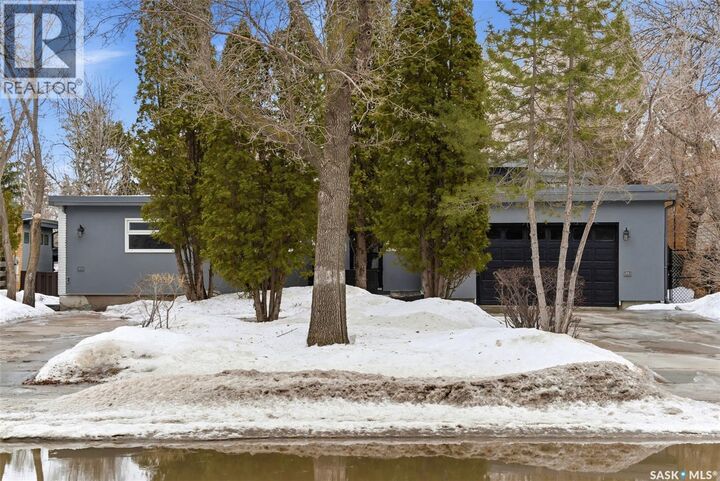 Property Photo:  3051 Quinn Drive  SK S4P 2W3 