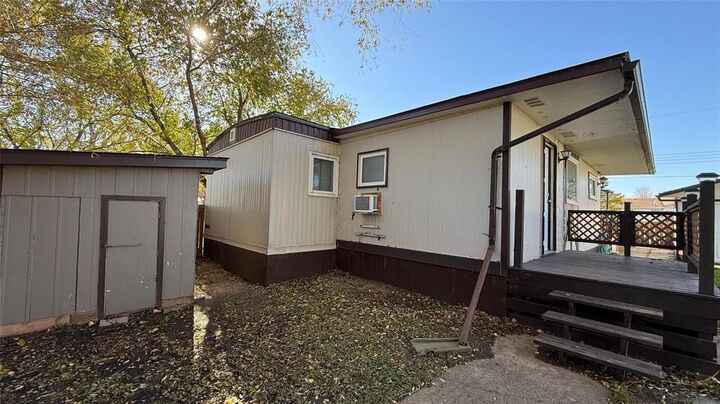 Property Photo:  218 Dujardin Street  MB R0M 0M0 