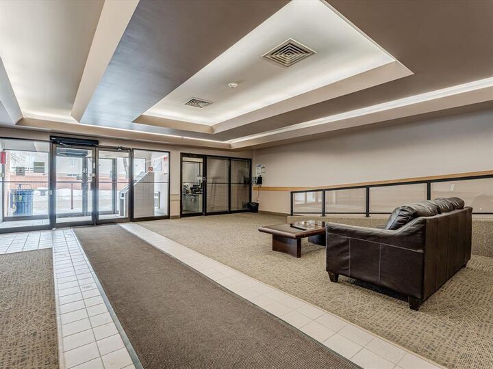 Photo de la propriété:  1720 Pembina Highway  MB R3T 5T4 