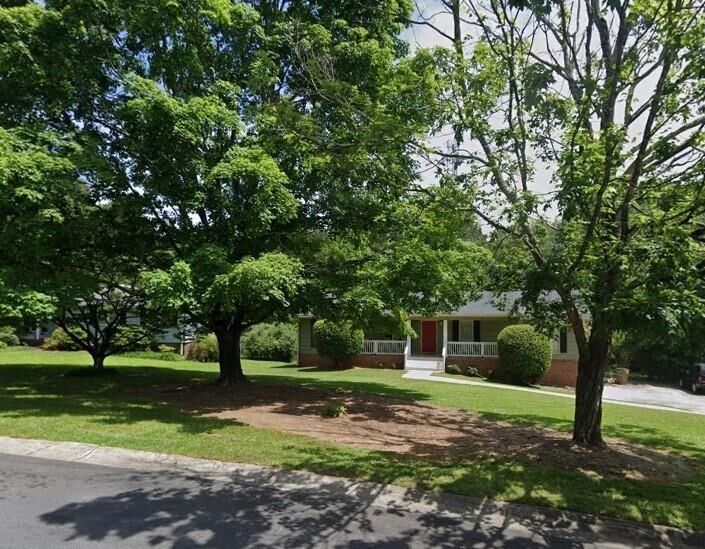 Property Photo: 4870 Bedell Road NE GA 30075