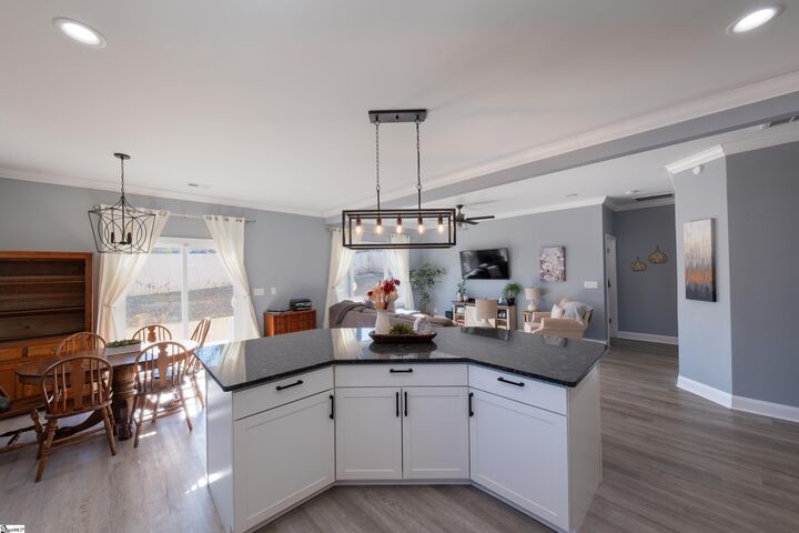 Property Photo:  206 E Tucker Street  SC 29356 