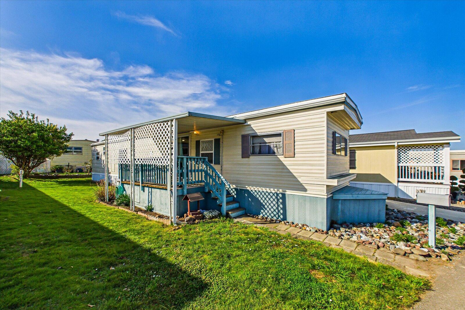 Property Photo:  1579 Kings Row 64  CA 95540 
