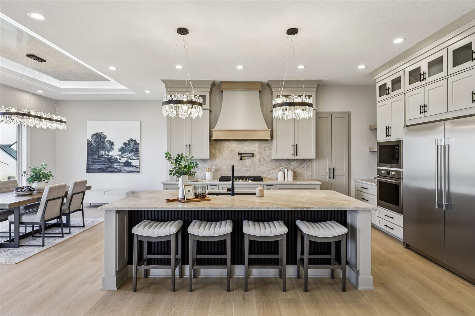 Property Photo:  18251 Alderleaf Drive  IA 50325 