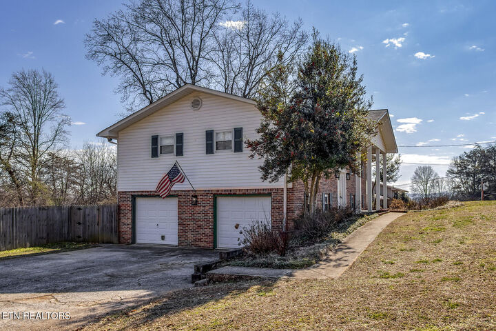 Property Photo:  127 Scenic Lake Drive  TN 37748 