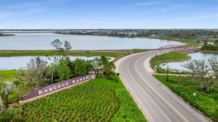 Property Photo:  17884 Wayside Bend  FL 33982 