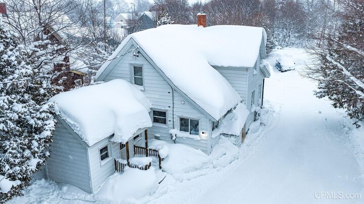 Property Photo: 56511 Laurium Street MI 49913