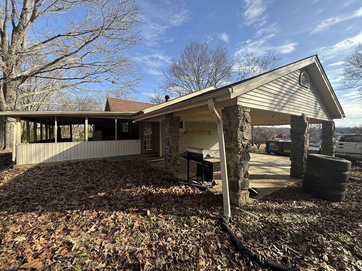 Property Photo:  10320 Macon Rd  TN 38016 