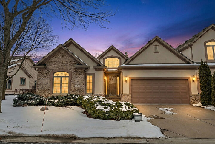 Property Photo:  7 McCord Trace Lane  IL 60464 