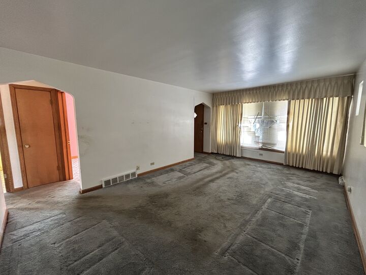 Property Photo:  4401 N Osage Avenue  IL 60706 