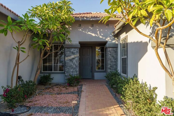 Property Photo:  74616 Waterlily Circle  CA 92260 