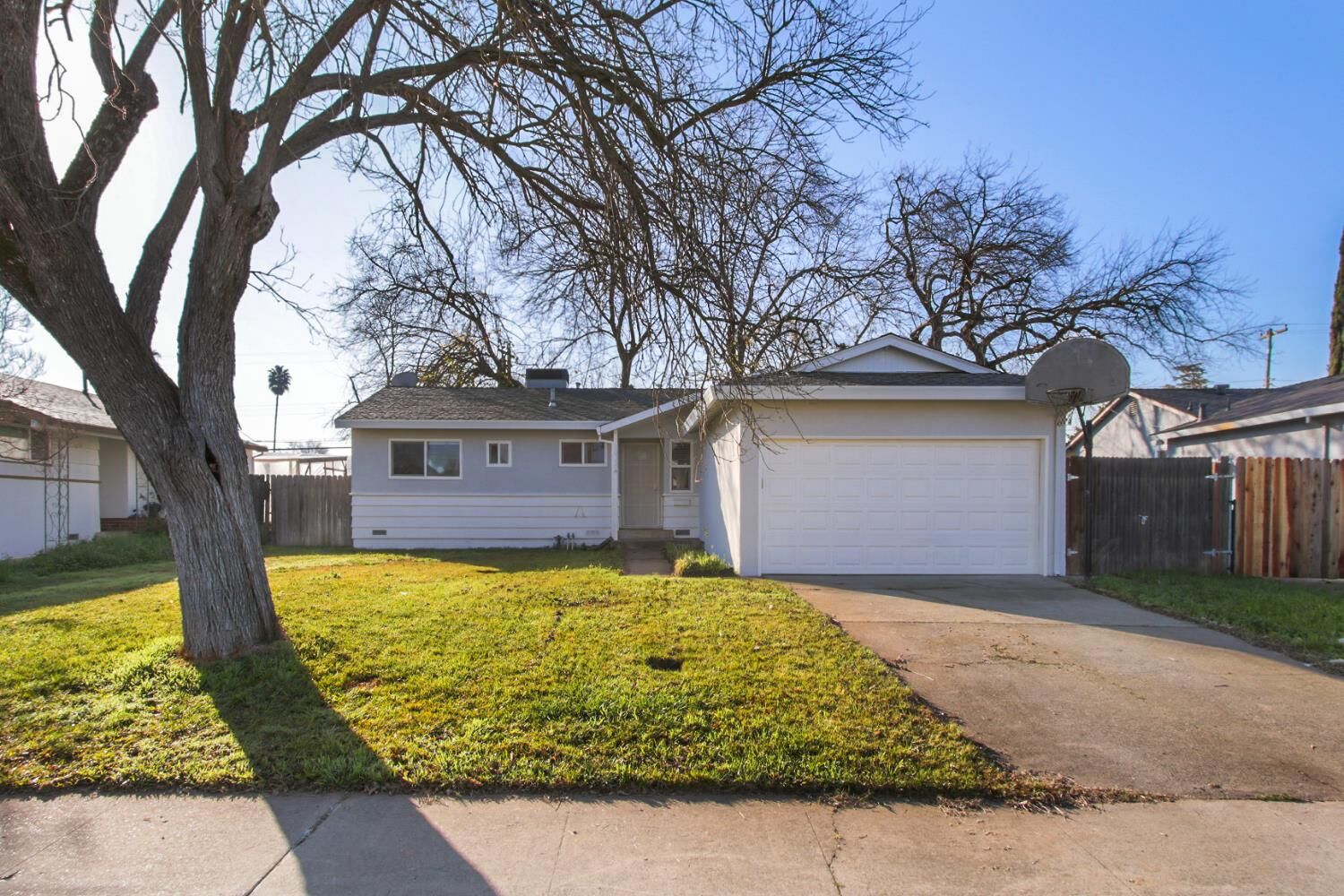 Property Photo:  10350 Birmingham Way  CA 95670 