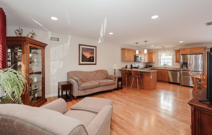 Property Photo:  20 Bruins Lane  NH 03077 