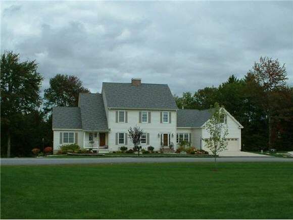 Property Photo:  19 Parish Square  NH 03811 