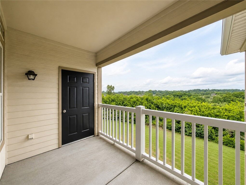 Property Photo:  4254 Meadow Creek Circle  AR 72703 