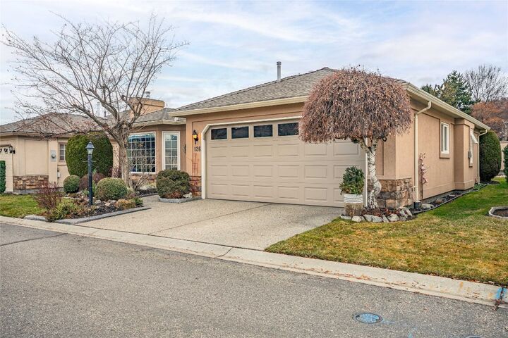 Property Photo: 595 Yates Road 126 BC V1V 1P8