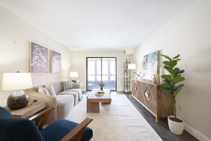 Property Photo:  1 Greenbriar Dr 303  MA 01864 