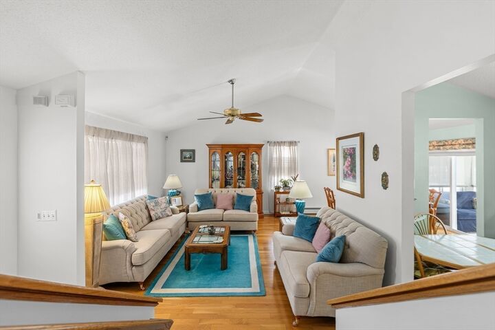 Property Photo:  69 Santoro Rd  MA 01606 