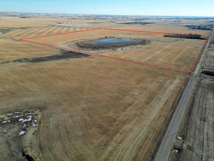 Property Photo: 243008 Range Road 280 AB T1X 2L5