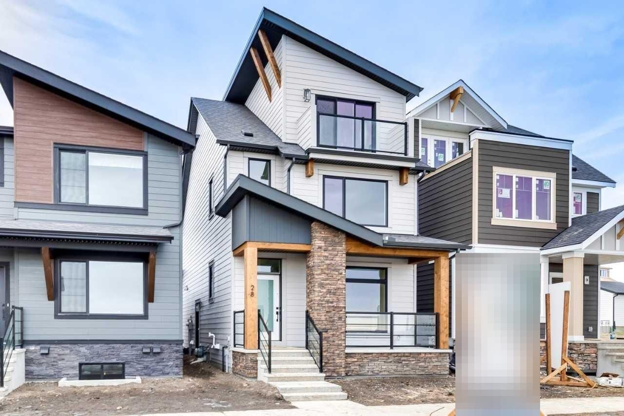 Property Photo: 28 Bluerock Terrace SW AB T2Y 0V8