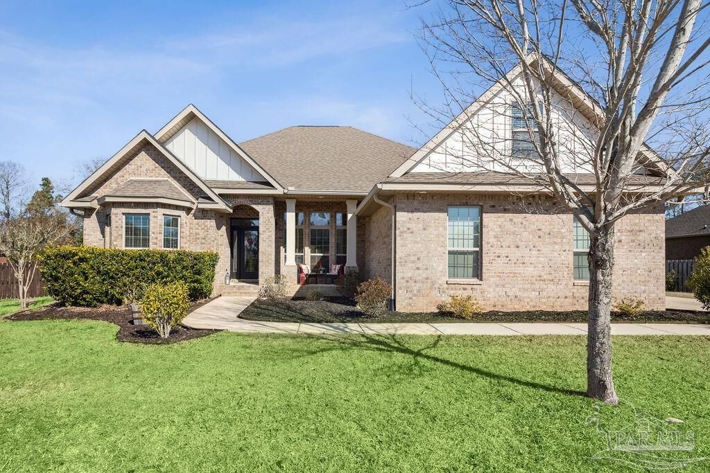 Property Photo:  2612 Elkhorn Dr  FL 32571 