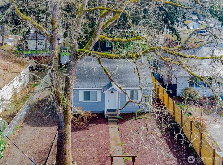Property Photo:  14413  Portland Avenue SW  WA 98498 