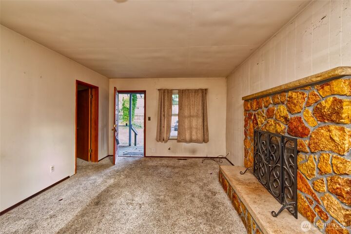 Property Photo:  12824  51st Avenue NE  WA 98271 