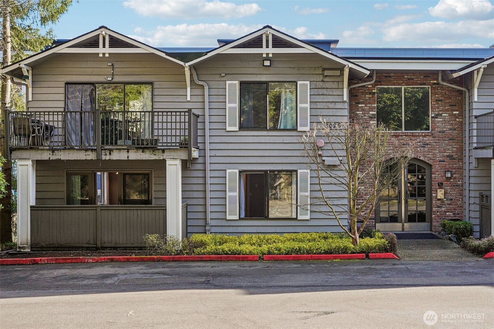Property Photo: 8025 234th Street SW 116 WA 98026