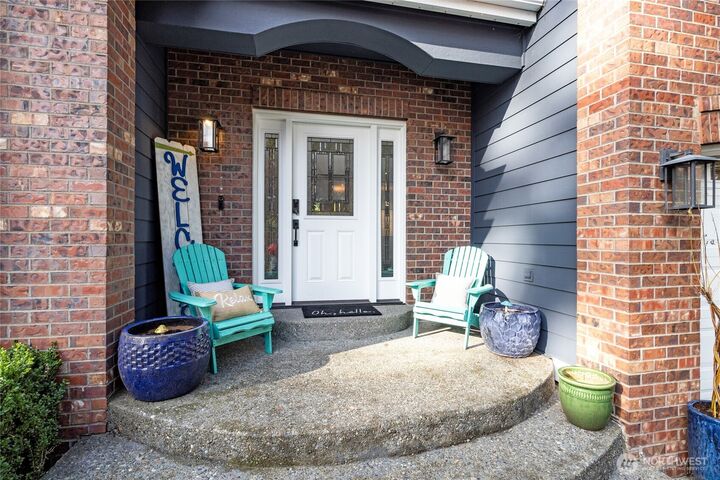 Property Photo:  720  62nd Avenue NE  WA 98422 