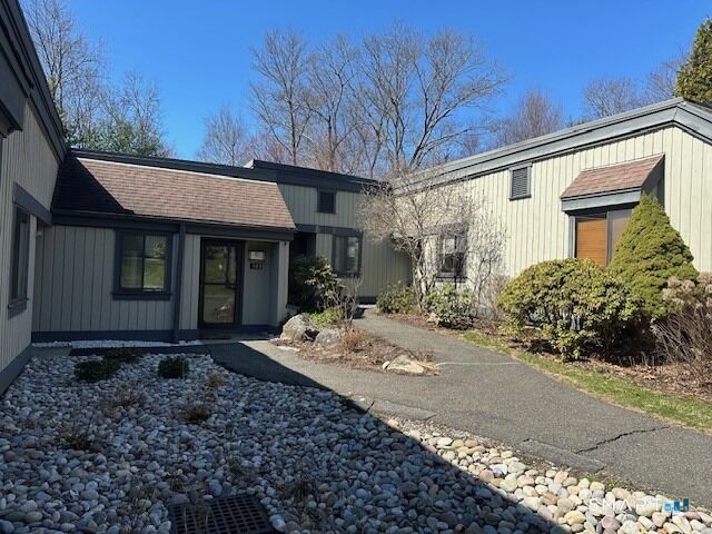 Property Photo:  914 Heritage Village B  CT 06488 