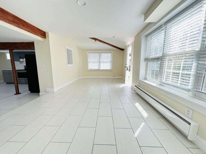 Property Photo:  31 Brainerd Road Lower Level  CT 06405 