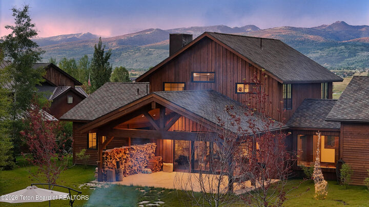 Property Photo: 9802 Hiddenwaters Lane ID 83455
