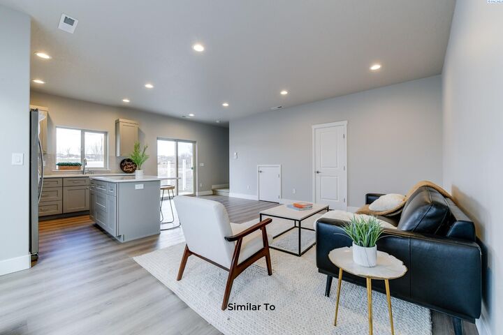 Property Photo:  10562 Clearwater Dr  WA 99336 