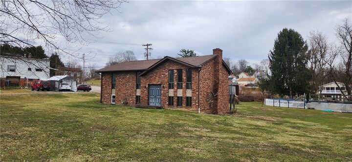 Property Photo:  601 Route 136  PA 15663 
