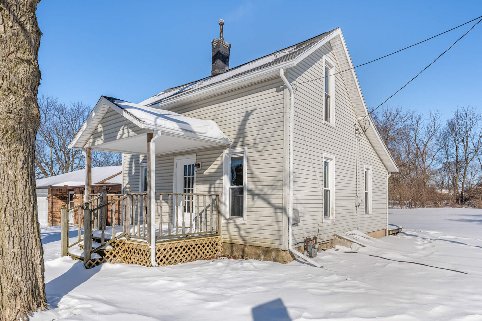 Property Photo:  218 W Troy Street  OH 43072 