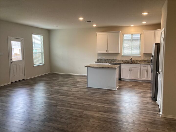 Property Photo: 137 Onna Street TX 76574