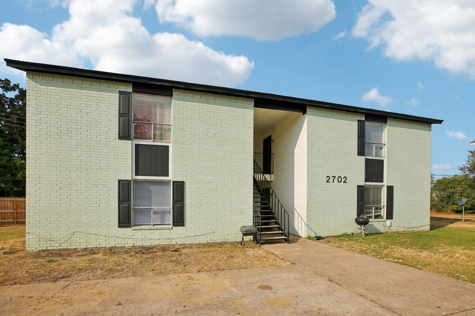 Property Photo:  2702 Evergreen Circle  TX 77801 