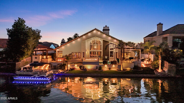 Property Photo: 1756 E Queen Palm Drive AZ 85234