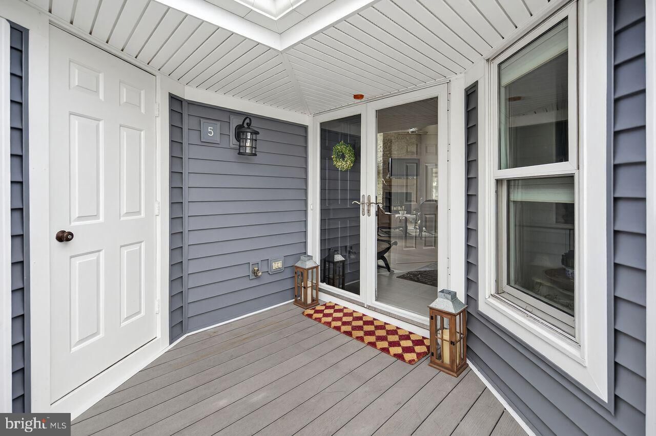 Property Photo:  30470 Shore Lane 5  DE 19970 