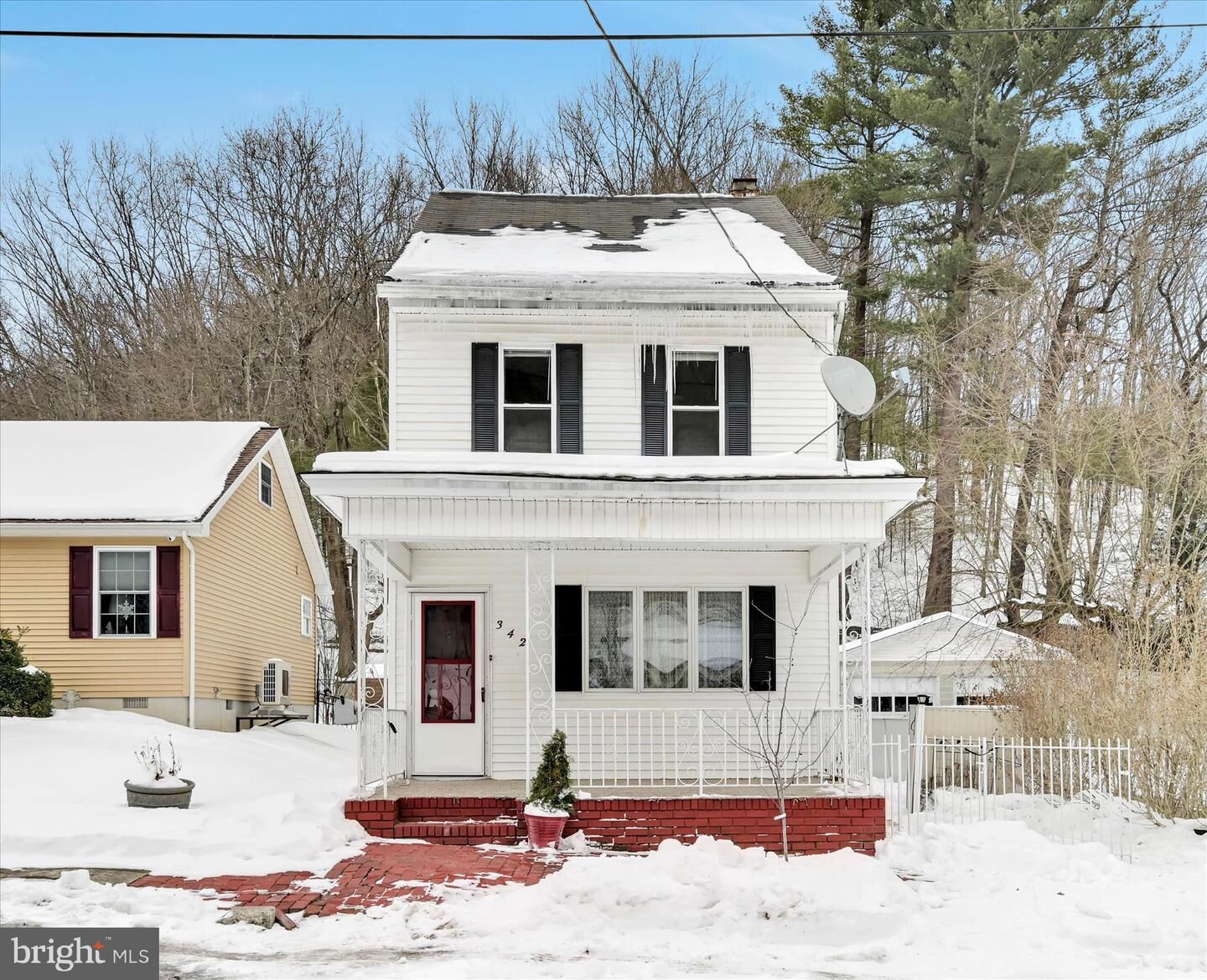 Property Photo:  342 N 2nd Street  PA 17935 