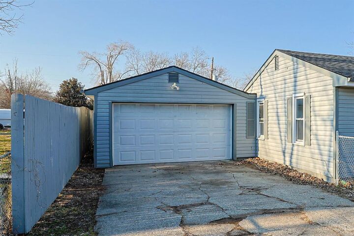 Property Photo:  712 Abney Lane  OH 45005 