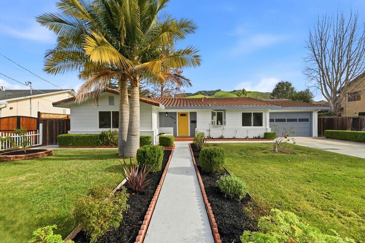 Property Photo:  38566 Oliver Way  CA 94536 