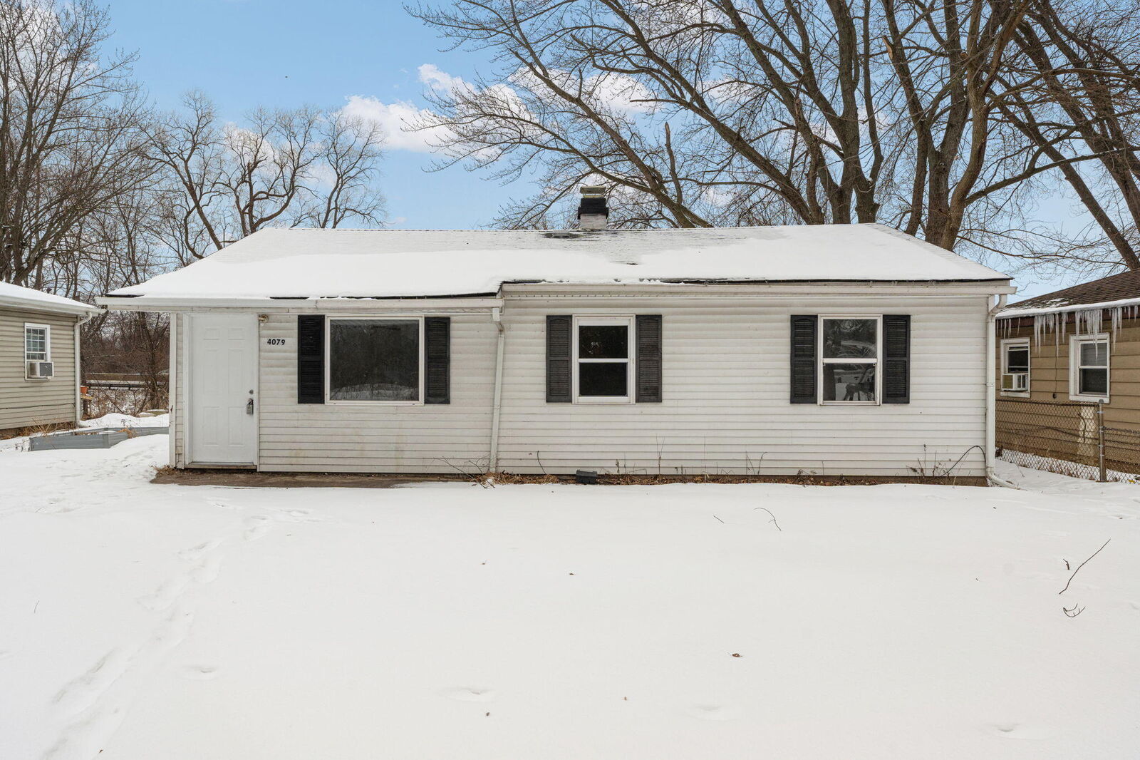 Property Photo:  4079 Missouri Street  IN 46342 