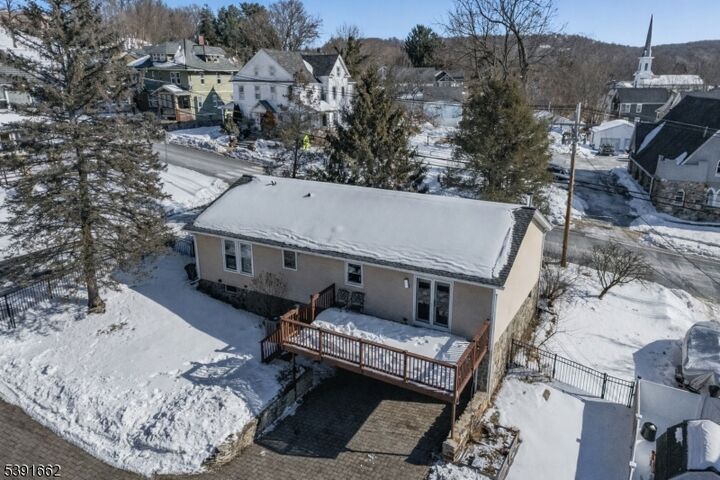 Property Photo:  13 Fairview Avenue  NJ 08829 