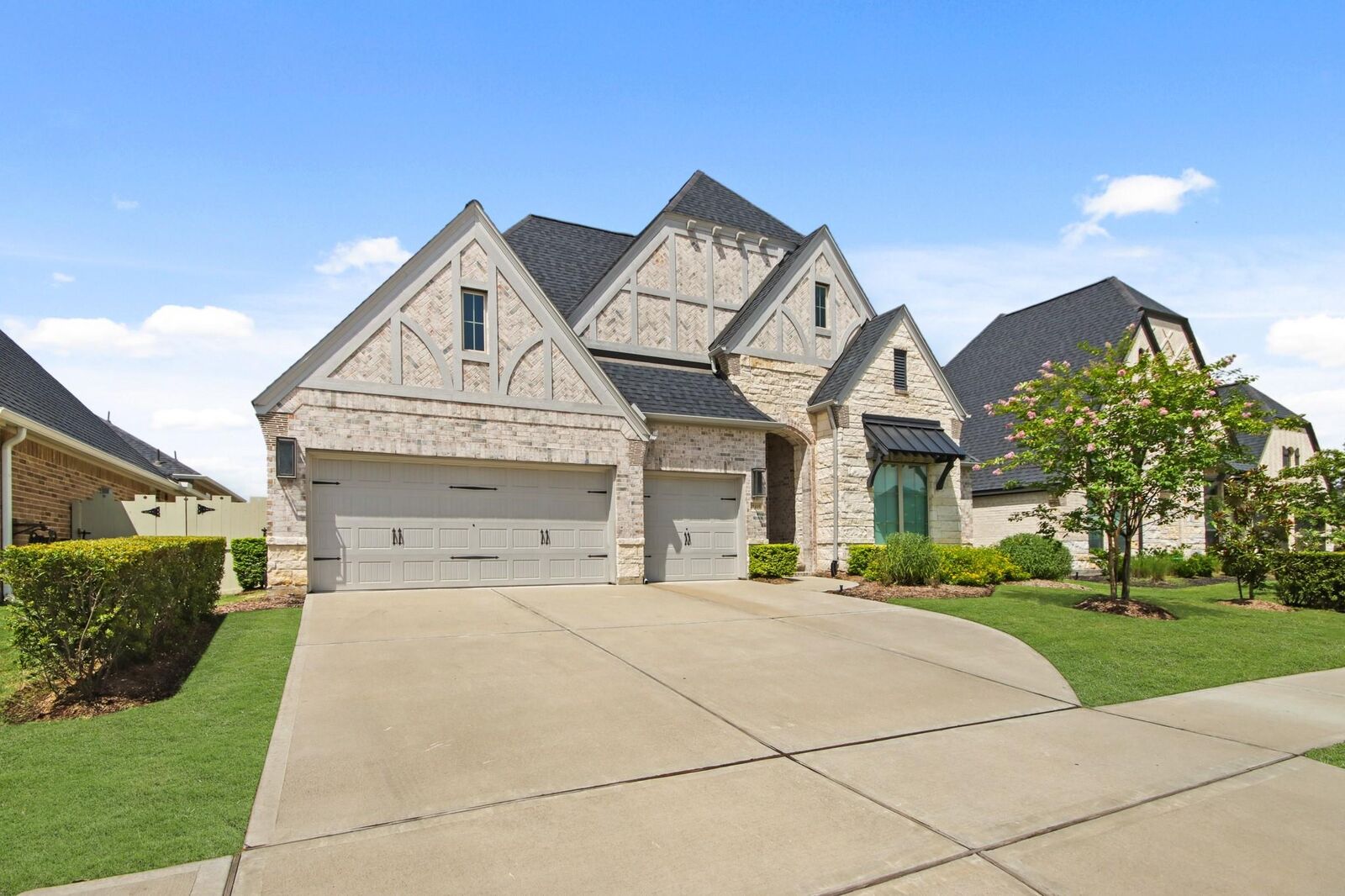 Property Photo:  17406 Bayflower Drive  TX 77385 