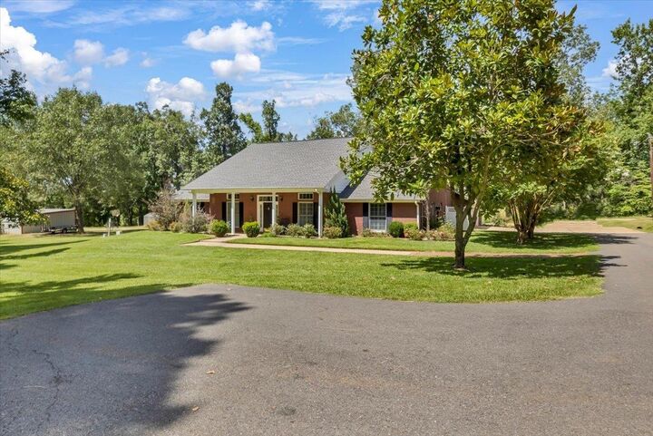 Property Photo: 15811 S US Hwy 259 TX 75681