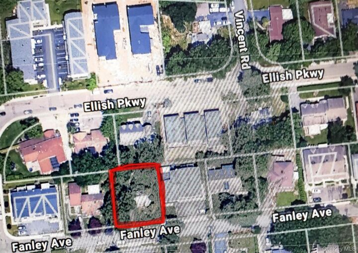 Property Photo:  4 Fanley Avenue  NY 10977 