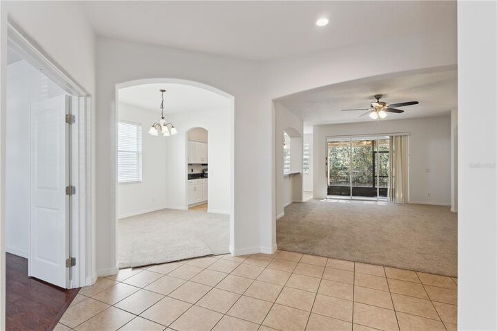 Property Photo:  5295 Adair Oak Drive  FL 32829 
