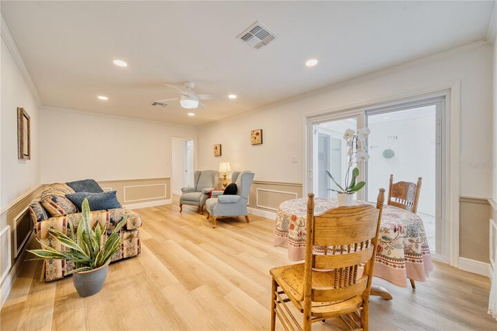 Property Photo: 2084 Countryside Circle S 25 FL 32804